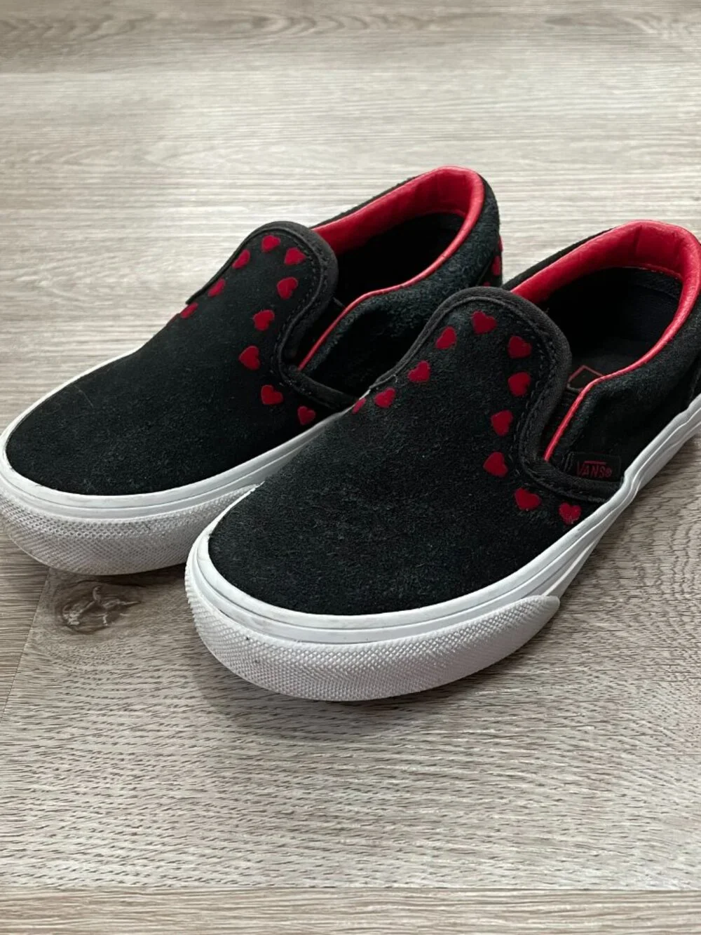 Hearts Slip On Vans